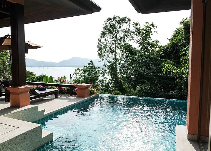 Korsiri Pool Villas